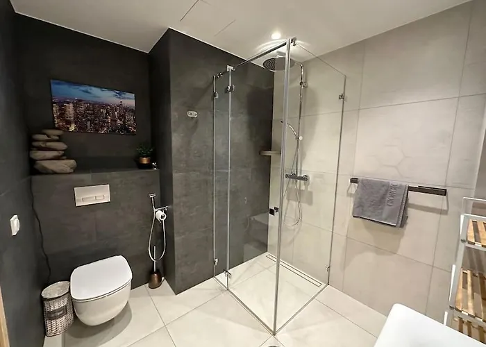 Cozy App - 400m From Historic Old Town Centre Apartamento *