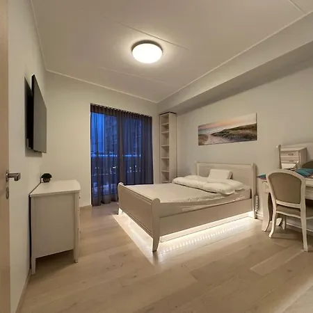 شقة Cozy App - 400m From Historic Old Town Centre *