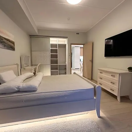 شقة Cozy App - 400m From Historic Old Town Centre *