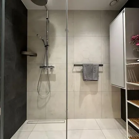 Cozy App - 400m From Historic Old Town Centre *